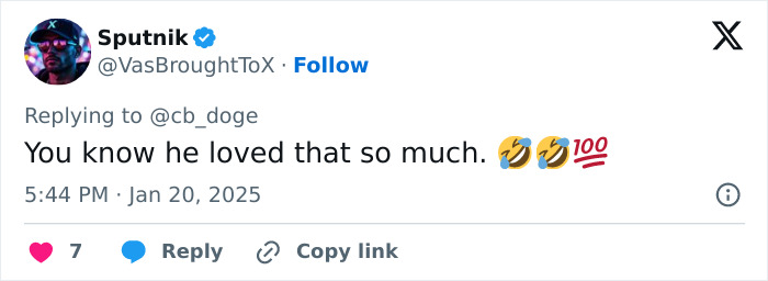 Screenshot of a tweet about Elon Musk and Mars, with laughing emojis. Screenshot of a tweet about Elon Musk and Mars, with laughing emojis.