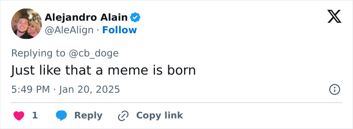 Tweet by Alejandro Alain mentioning a meme creation, with "Mars" and "Elon Musk" keywords. Tweet by Alejandro Alain mentioning a meme creation, with "Mars" and "Elon Musk" keywords.