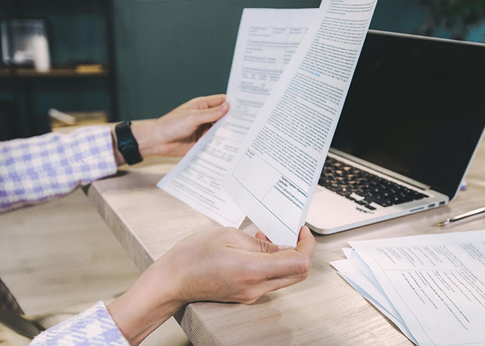 “Beyond Petty”: Woman’s Desperate Plot To Smear Coworker’s Reputation Ends In HR Nightmare “Beyond Petty”: Woman’s Desperate Plot To Smear Coworker’s Reputation Ends In HR Nightmare