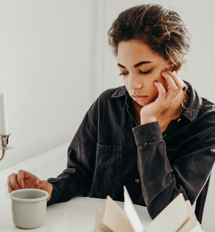 Woman Surprises Husband With Gift That’s “Unfathomable For A Former Poor Kid”, Is Left Devastated Woman Surprises Husband With Gift That’s “Unfathomable For A Former Poor Kid”, Is Left Devastated