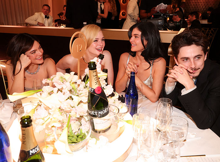 "Rude" Demi Moore Awkwardly Ignores Kylie Jenner After Golden Globes Win: "This Is Actually Sad" "Rude" Demi Moore Awkwardly Ignores Kylie Jenner After Golden Globes Win: "This Is Actually Sad"