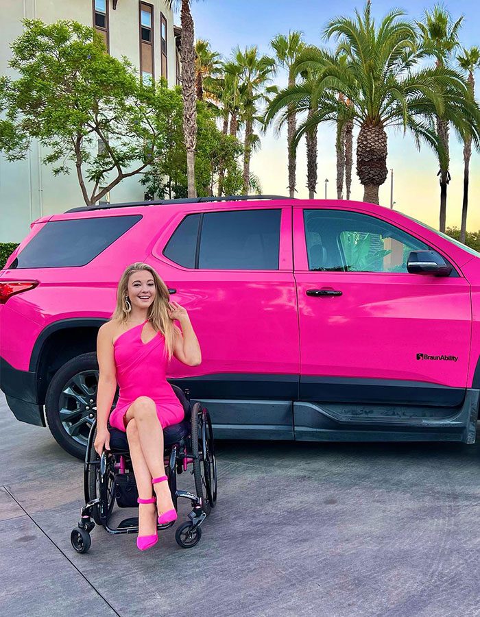Woman In Wheelchair Confronted For Using Handicapped Parking Spot: “Take It Further” Woman In Wheelchair Confronted For Using Handicapped Parking Spot: “Take It Further”