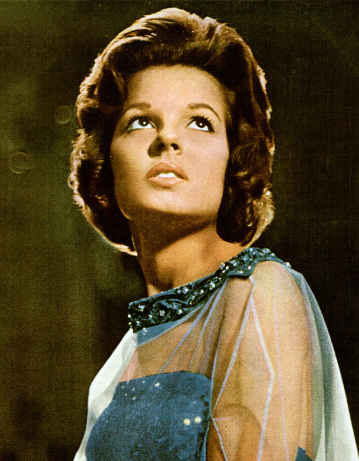 “A Life Wasted By Hate”: Anita Bryant, Notorious For Her Anti-Gay Stances, Passes Away At 84 “A Life Wasted By Hate”: Anita Bryant, Notorious For Her Anti-Gay Stances, Passes Away At 84