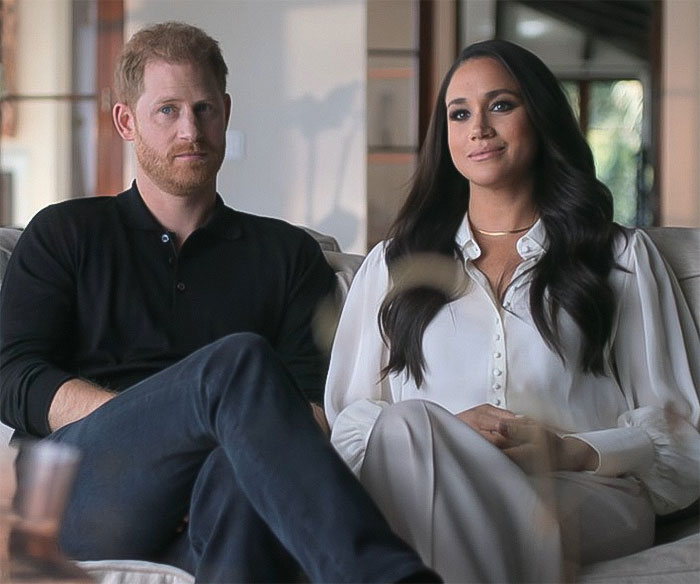 “Everything Isn’t About Her!”: Prince Harry, Meghan Markle Plead For Help Amid Los Angeles Fires “Everything Isn’t About Her!”: Prince Harry, Meghan Markle Plead For Help Amid Los Angeles Fires