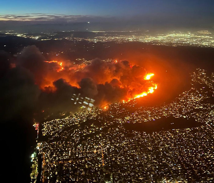 “Everything Isn’t About Her!”: Prince Harry, Meghan Markle Plead For Help Amid Los Angeles Fires “Everything Isn’t About Her!”: Prince Harry, Meghan Markle Plead For Help Amid Los Angeles Fires