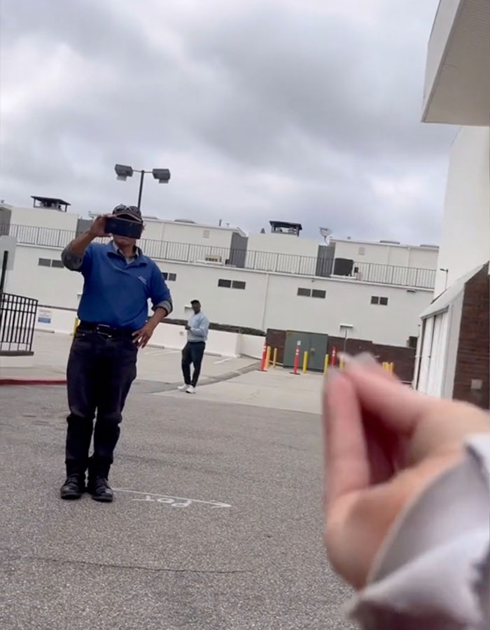 Woman In Wheelchair Confronted For Using Handicapped Parking Spot: “Take It Further” Woman In Wheelchair Confronted For Using Handicapped Parking Spot: “Take It Further”