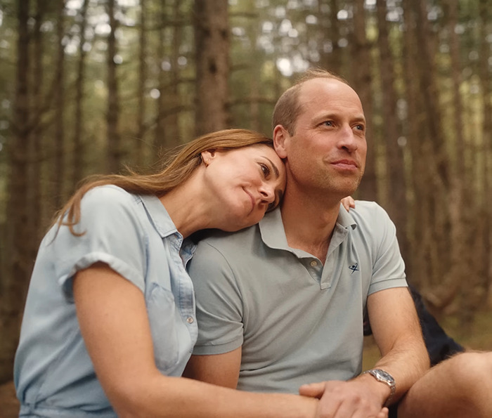 Kate Middleton and Prince William sitting outdoors. Kate Middleton and Prince William sitting outdoors.