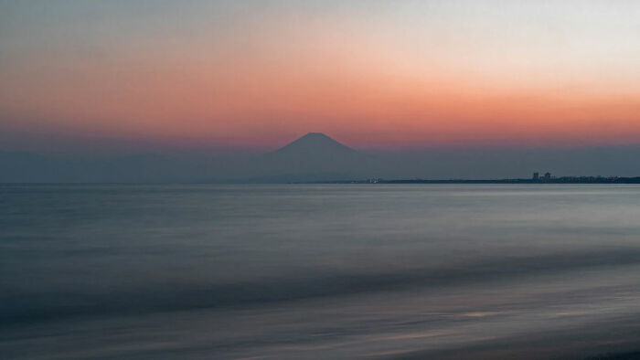 Content Creators Were Challenged To Create A New Microsoft Wallpaper, And Here Are 7 Stunning Results Content Creators Were Challenged To Create A New Microsoft Wallpaper, And Here Are 7 Stunning Results