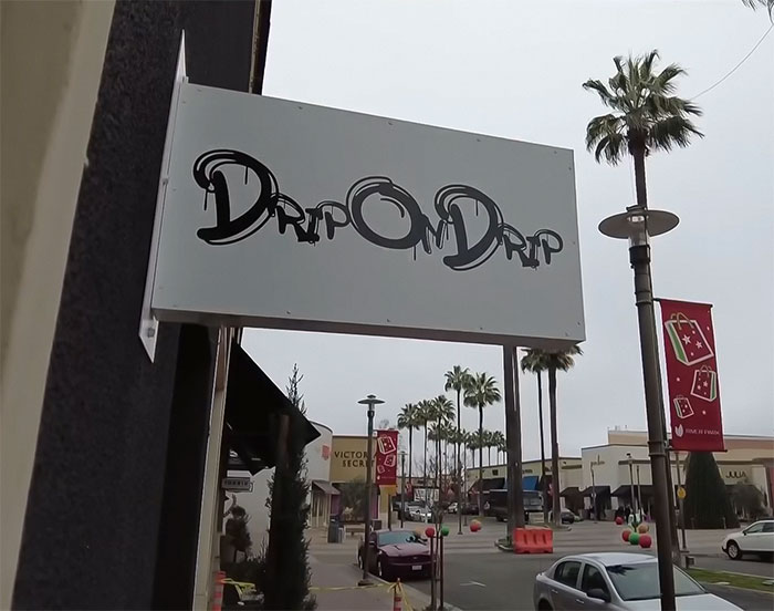 California Store Owner’s Clever Anti-Theft Hack Stumps Robbers: “Well Played, Sir” California Store Owner’s Clever Anti-Theft Hack Stumps Robbers: “Well Played, Sir”