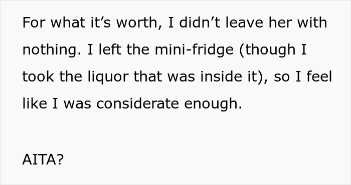 Woman Is Mad After Roommate Takes Everything He Bought Upon Being Kicked Out, Gets A Reality Check Woman Is Mad After Roommate Takes Everything He Bought Upon Being Kicked Out, Gets A Reality Check