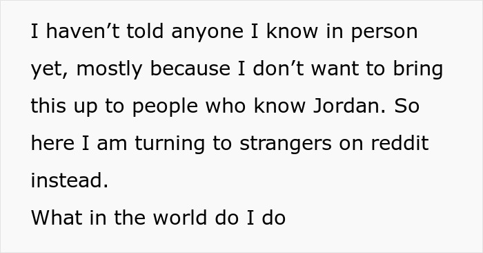 Text message about turning to strangers on Reddit after surprising proposal rejection in public. Text message about turning to strangers on Reddit after surprising proposal rejection in public.