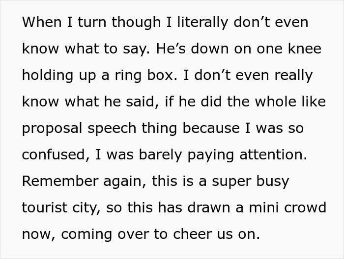 Text recounting a surprise marriage proposal in a busy city, drawing a crowd's attention. Text recounting a surprise marriage proposal in a busy city, drawing a crowd's attention.