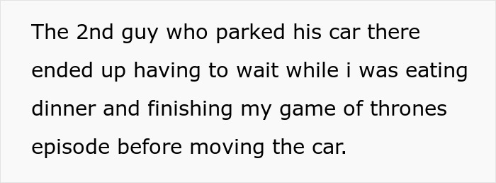 Cheeky Guy Blocks In Tourists Who Use His Private Driveway, Pretends He's On A "Business Trip" Cheeky Guy Blocks In Tourists Who Use His Private Driveway, Pretends He's On A "Business Trip"