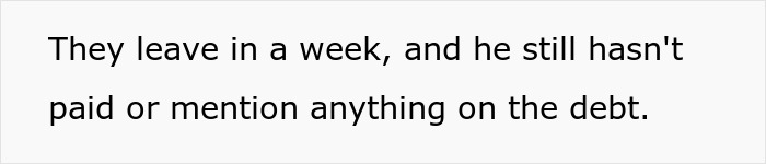 Person Confronts Uncle Over Unpaid Debt At Family Dinner, Celebration Turns Into Shock Person Confronts Uncle Over Unpaid Debt At Family Dinner, Celebration Turns Into Shock