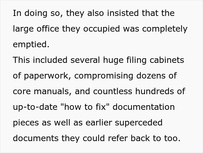 Text discussing emptied office with lost manuals, highlighting chaos from management decisions. Text discussing emptied office with lost manuals, highlighting chaos from management decisions.
