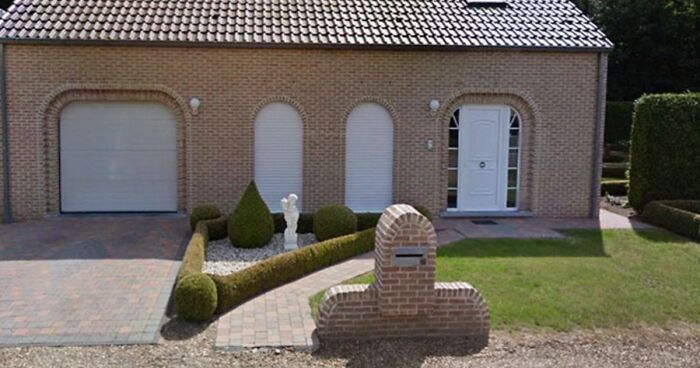 50 Hilariously Bad Houses, As Spotted By This Belgian Guy (Best Of All Time)