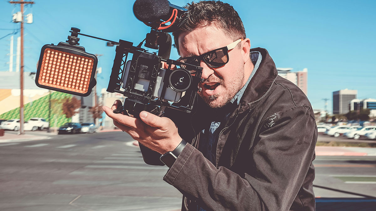 Americans Who Moved Abroad Share What Things Are Scams In The US, Here Are The 45 Best Posts