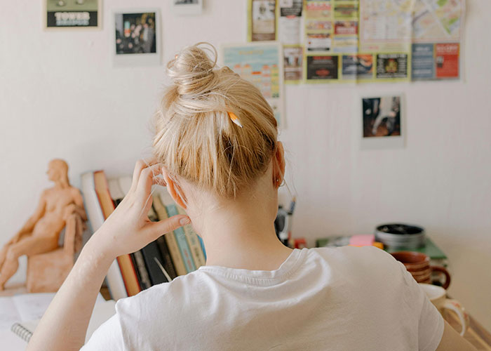 42 Netizens Share Their Most Interesting Local Unsolved Mysteries