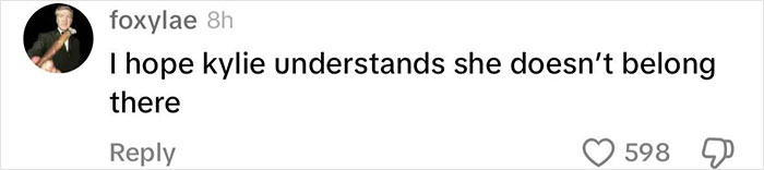 "Rude" Demi Moore Awkwardly Ignores Kylie Jenner After Golden Globes Win: "This Is Actually Sad" "Rude" Demi Moore Awkwardly Ignores Kylie Jenner After Golden Globes Win: "This Is Actually Sad"