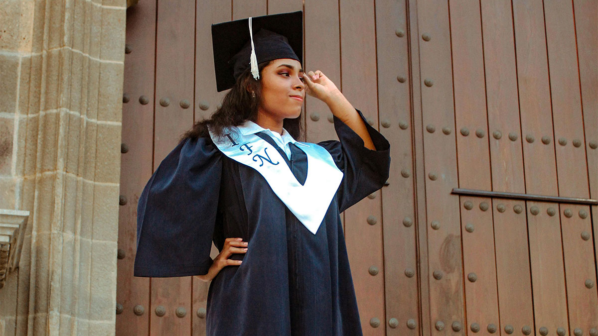 “People Do It All The Time”: Woman’s Fiery Comeback Shocks In-Laws As Her Degree Gets Belittled