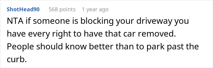 User comment discussing car blocking a driveway, suggesting the right to remove it. User comment discussing car blocking a driveway, suggesting the right to remove it.
