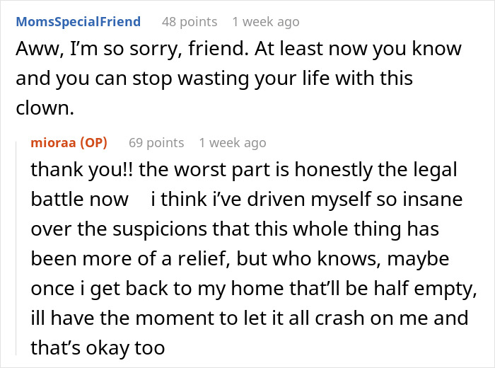 Text exchange discussing the discovery of stains linked to a mistress, mentioning a legal battle. Text exchange discussing the discovery of stains linked to a mistress, mentioning a legal battle.