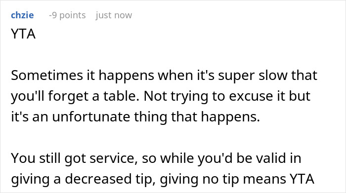 Reddit comment discussing the consequences of staff forgetting a table, suggesting tipping is still warranted. Reddit comment discussing the consequences of staff forgetting a table, suggesting tipping is still warranted.