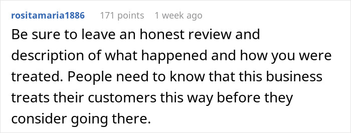 A comment advises leaving a review about a bartender attack over tipping issues. A comment advises leaving a review about a bartender attack over tipping issues.
