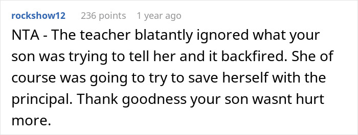 Teacher Reduced To Tears After Dad Berates Her For Ignoring His Son's Warnings That He's Unwell Teacher Reduced To Tears After Dad Berates Her For Ignoring His Son's Warnings That He's Unwell