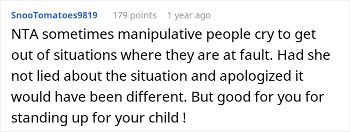 Teacher Reduced To Tears After Dad Berates Her For Ignoring His Son's Warnings That He's Unwell Teacher Reduced To Tears After Dad Berates Her For Ignoring His Son's Warnings That He's Unwell