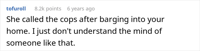 Karen Barges Into Neighbor's House To Lock Horns Over Parking, Faces Him Naked After Shower Karen Barges Into Neighbor's House To Lock Horns Over Parking, Faces Him Naked After Shower