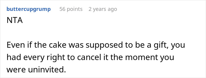 Reddit comment discussing a wedding cake cancelation after an invitation was rescinded. Reddit comment discussing a wedding cake cancelation after an invitation was rescinded.
