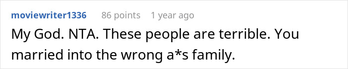 Reddit comment criticizing family expectations at a wedding event. Reddit comment criticizing family expectations at a wedding event.