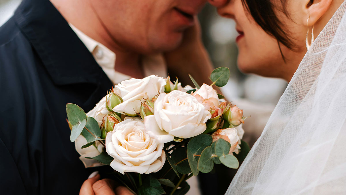 Bride And Groom Decide To Have Two Weddings: “Please Tell Me I’m Not Delusional”