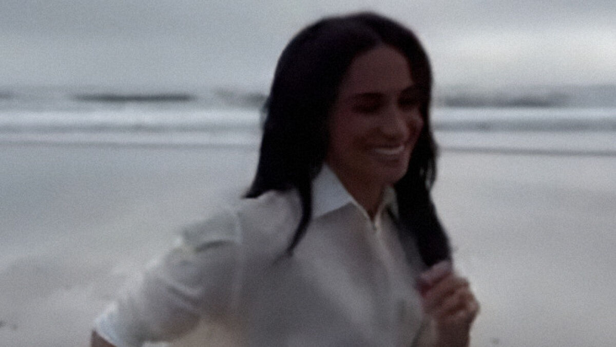 “Nothing They Do Is Natural”: Fans Notice Blunder In Meghan Markle’s Instagram Comeback Video