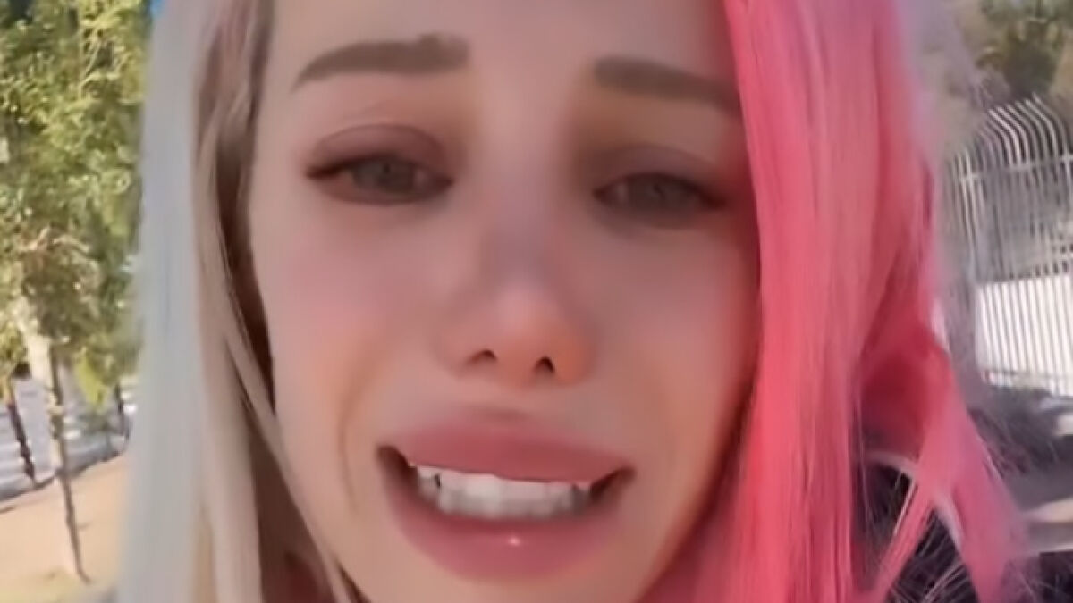 “No One Needs It”: Woman Tears Up After Ozempic Use Leads To Heartbreaking Diagnosis