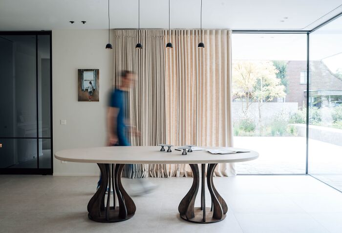 "Lili Collection" By Frederik Degreve