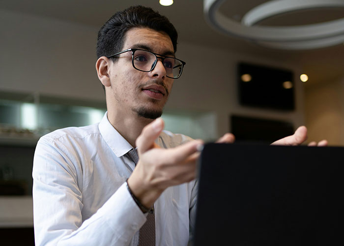 Company Fires “Easily Replaceable” Employee, Ends Up Losing Biggest Client To Them Company Fires “Easily Replaceable” Employee, Ends Up Losing Biggest Client To Them