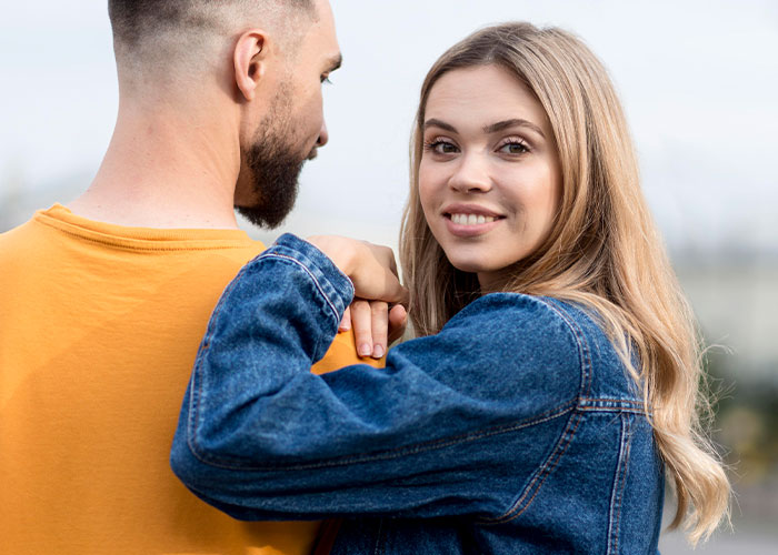 Man Thinks Brother’s Girlfriend Is Into Him, Learns The Hard Way She Isn’t: “You Need Therapy” Man Thinks Brother’s Girlfriend Is Into Him, Learns The Hard Way She Isn’t: “You Need Therapy”