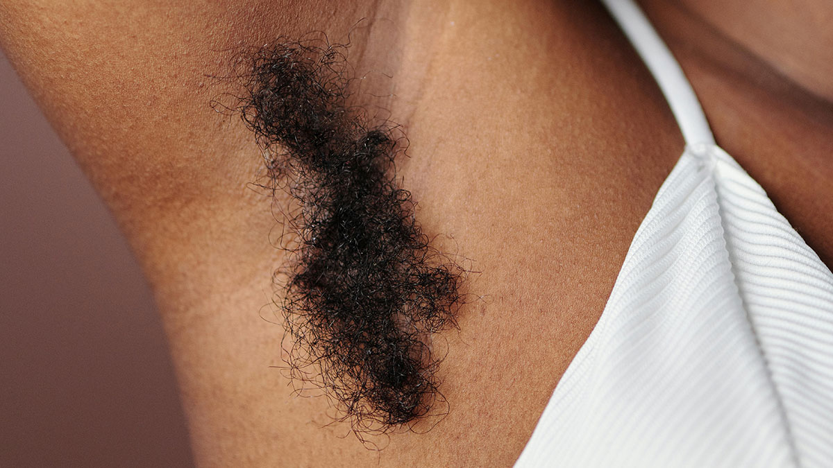 40 Feminine ‘Faux Pas’ Women Are Flaunting Like They’re Badges Of Honor