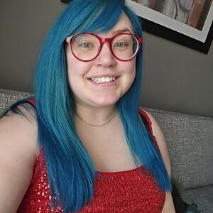 alinakjphelps avatar