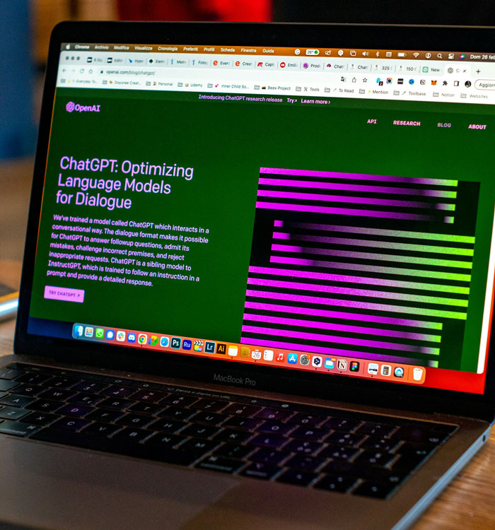 Person Uses AI To Apply To 1,000 Jobs While They’re Sleeping, Shares The Results They Woke Up To Person Uses AI To Apply To 1,000 Jobs While They’re Sleeping, Shares The Results They Woke Up To
