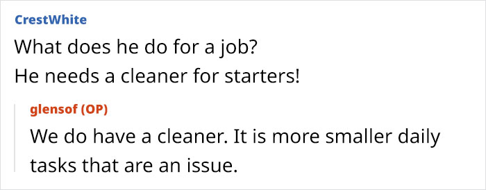 Text exchange on domestic labor roles; one suggests a cleaner, the other mentions daily tasks as the issue. Text exchange on domestic labor roles; one suggests a cleaner, the other mentions daily tasks as the issue.
