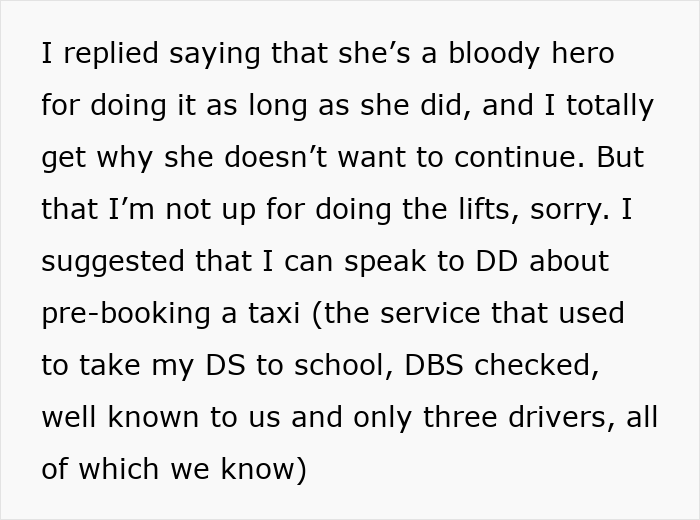 Text from a mom discussing not picking up teens at 3AM after clubbing, suggesting arranging a taxi instead. Text from a mom discussing not picking up teens at 3AM after clubbing, suggesting arranging a taxi instead.