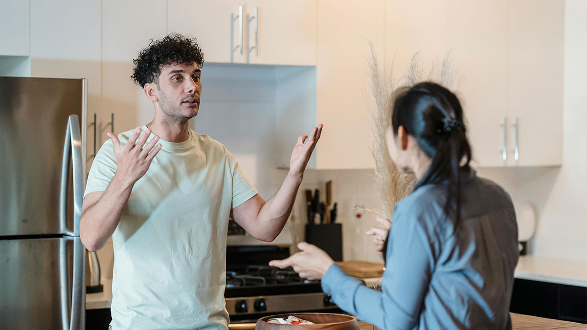 Man Refuses To Spend More Time On Meal Prep Just To Make Vegetarian Options For GF