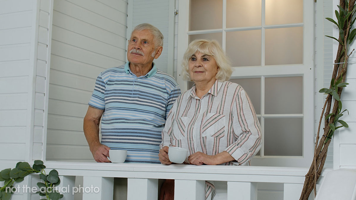 Man Stops Paying Parents’ Mortgage After 8 Years Upon Learning His Jobless Sister Moved In