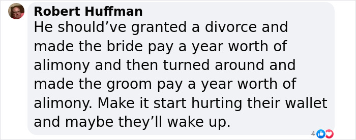 Comment discussing a divorce and alimony related to an influencer's fake ceremony scam. Comment discussing a divorce and alimony related to an influencer's fake ceremony scam.