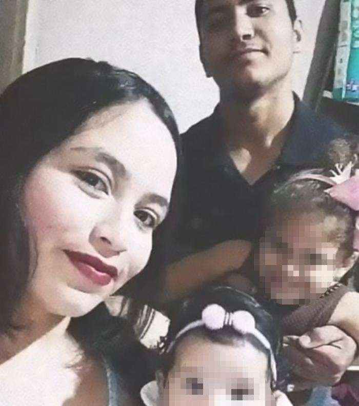 Family photo with a pregnant woman and two children, addressing a devastating life support situation. Family photo with a pregnant woman and two children, addressing a devastating life support situation.