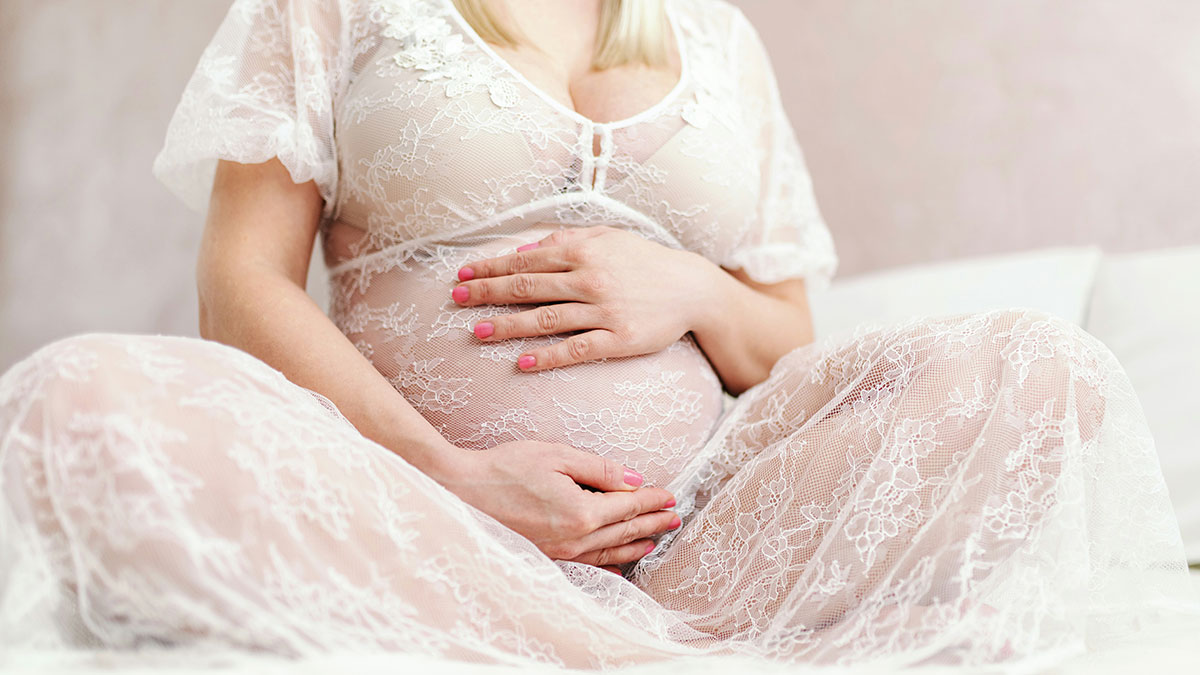 “[Am I The Jerk] For Telling My Mom I Won’t Help With Sister’s Wedding Prep After Giving Birth?”