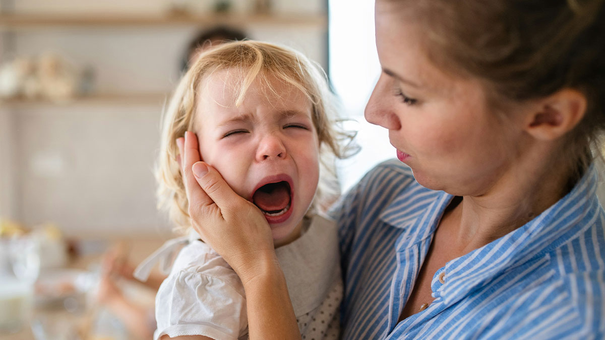 Woman’s Cry For Help Gets Her A Dose Of Brutal Honesty After She Announces Baby No. 6